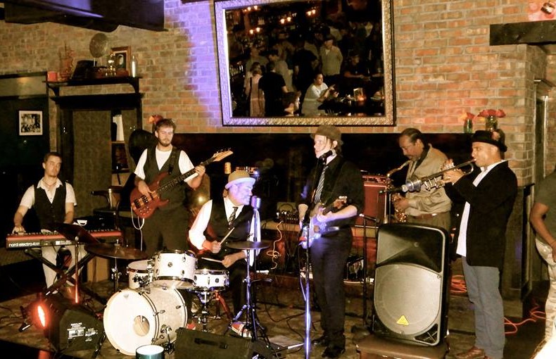 Three Quarters Fast Jazz band